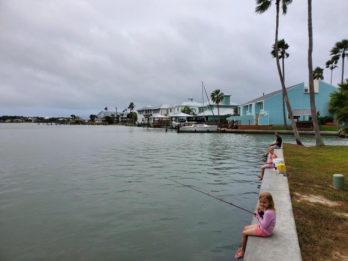 Rockport Waterfront Condo With A View エクステリア 写真
